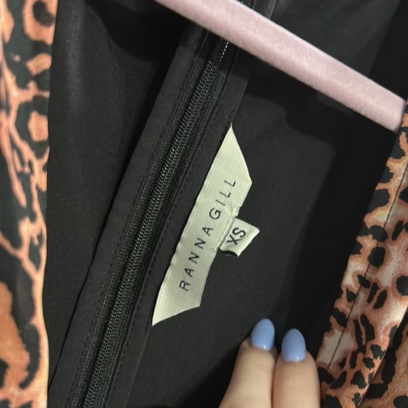 Ranna Gill Leopard Print Long Sleeve Dress - Picture 7 of 14